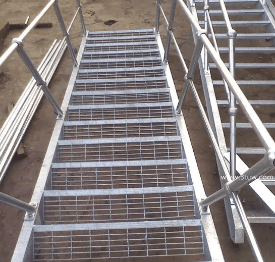 工程用樓梯踏步格柵板廠家直銷價(jià)格優(yōu)惠